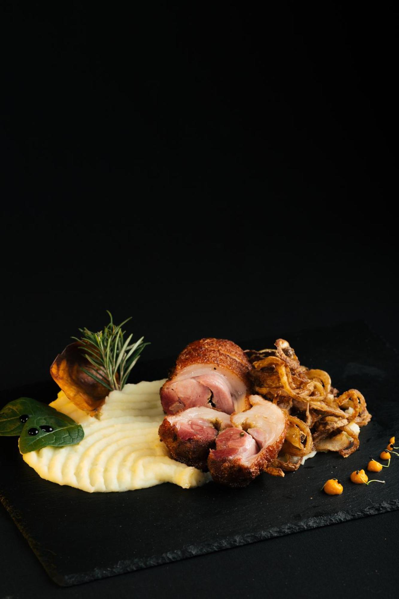 Areo Hotel & Restaurant Bradesti Екстериор снимка
